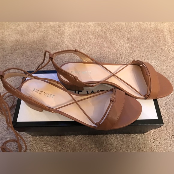 Nine West Sandal (Tan) - Picture 3 of 7